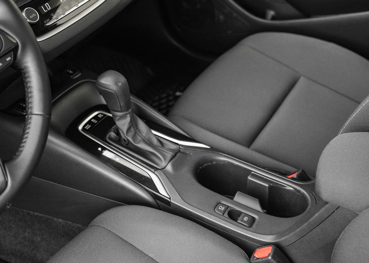 2026 Toyota Corolla **LE HYBRID AWD**