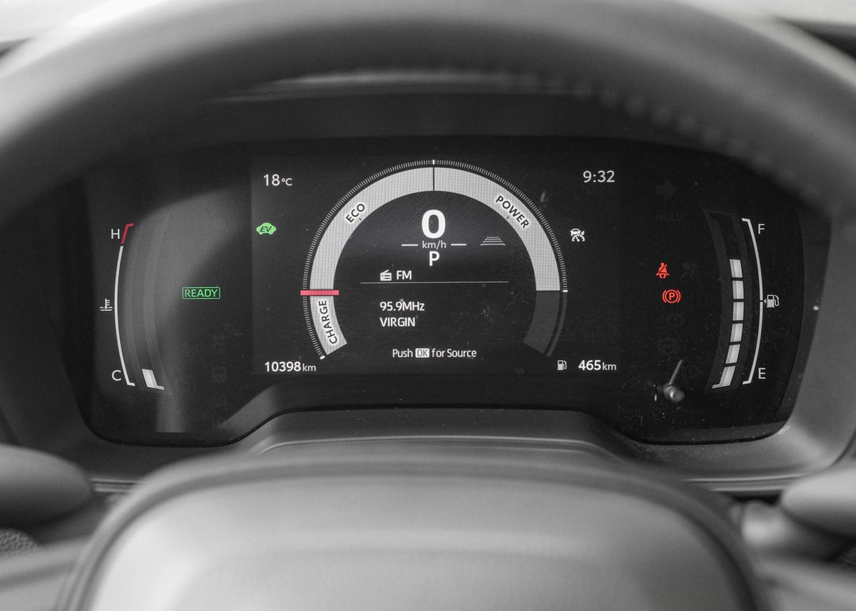 2026 Toyota Corolla **LE HYBRID AWD**
