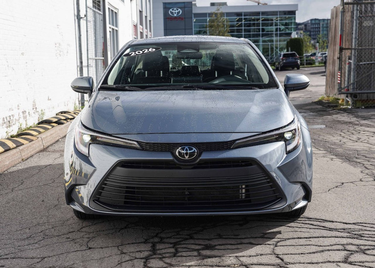 2026 Toyota Corolla **LE HYBRID AWD**