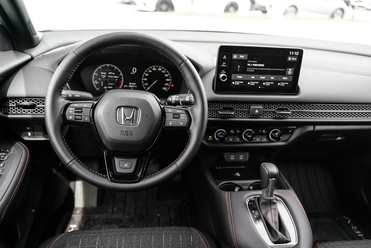 2027 Honda HR-V SPORT AWD; TOIT ANGLES MORT SIEGE+VOLANT CHAUFFANT