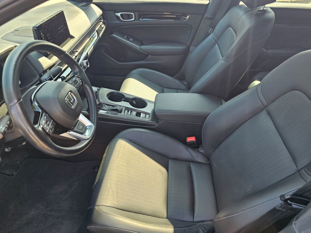 2025 Honda Civic Sedan Hybrid TOURING; CUIR TOIT NAV AUDIO MAGS *BAS/LOW KM*