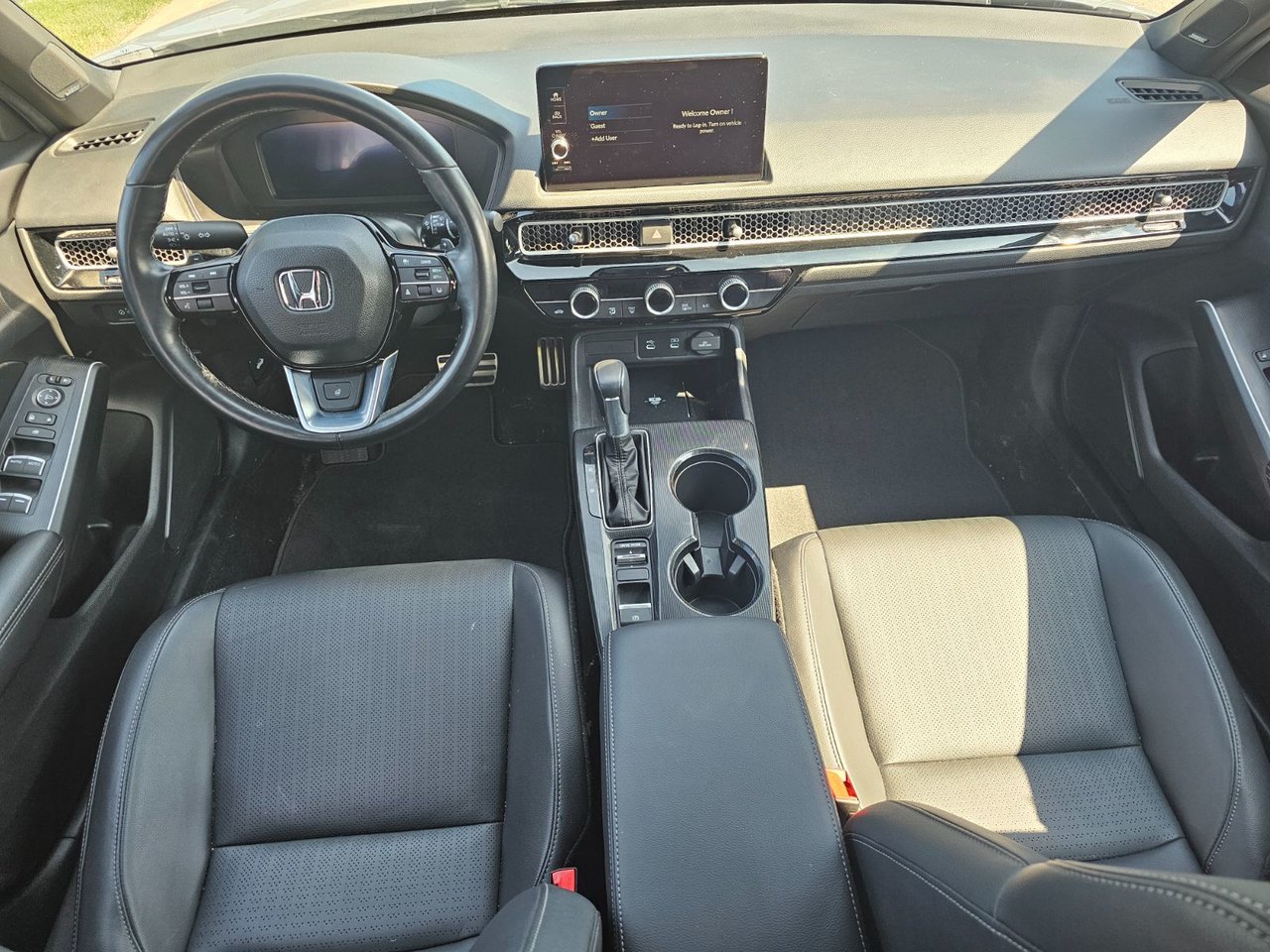 2025 Honda Civic Sedan Hybrid TOURING; CUIR TOIT NAV AUDIO MAGS *BAS/LOW KM*