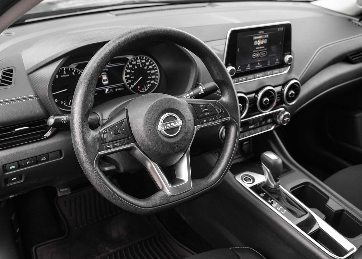 2024 Nissan Sentra SV Moonroof