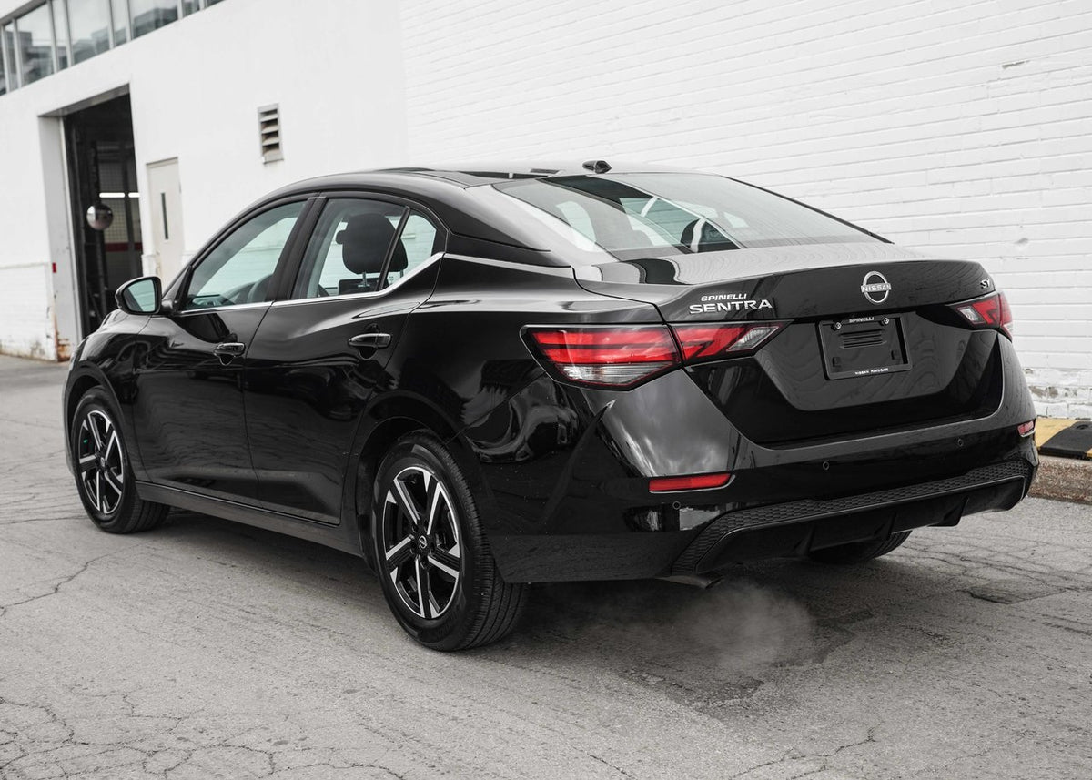 2024 Nissan Sentra SV Moonroof