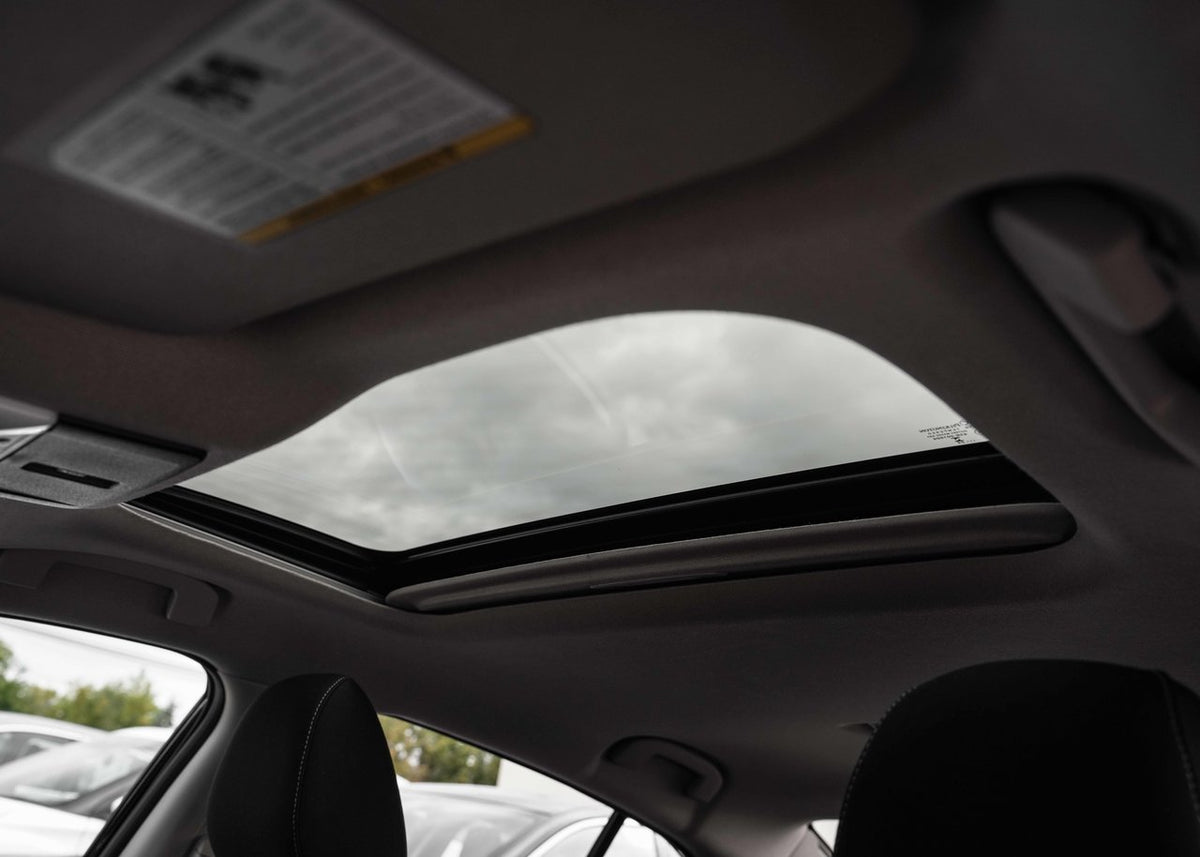 2024 Nissan Sentra SV Moonroof