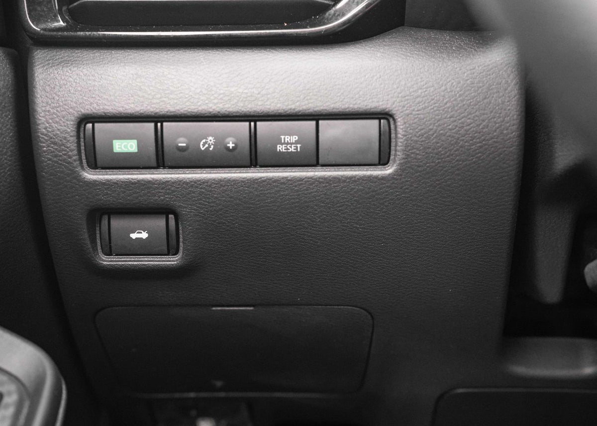 2024 Nissan Sentra SV Moonroof