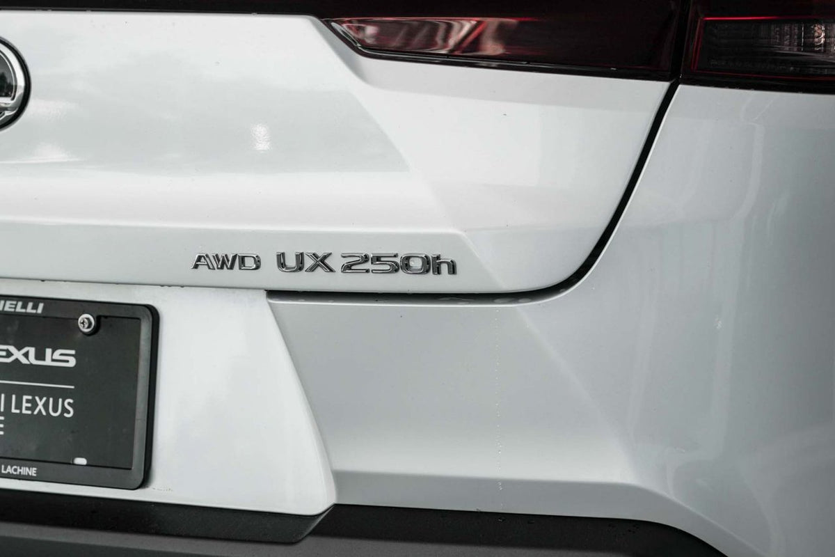 2024 Lexus UX 250h PREMIUM BAS KM MAGS TOIT CARPLAY