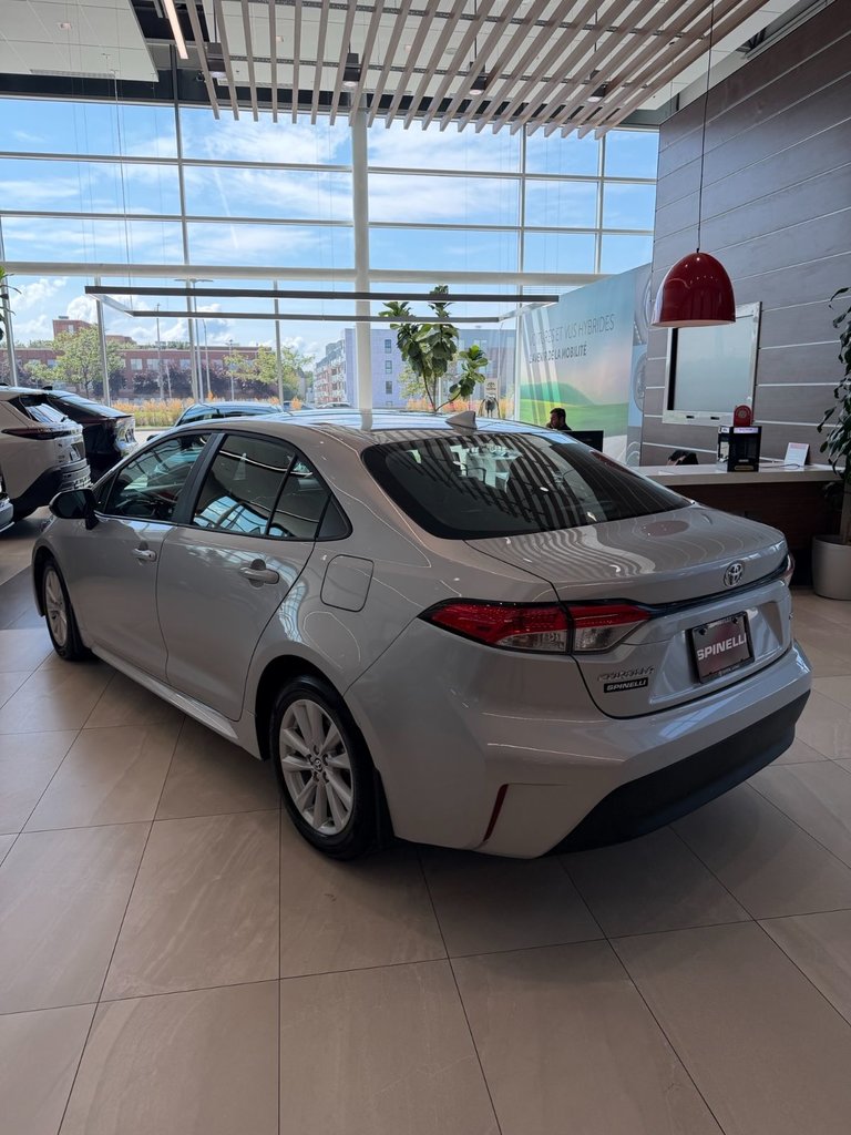 2024 Toyota Corolla LE UPGRADE