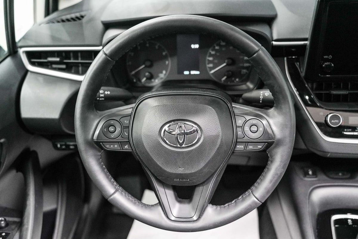 2024 Toyota Corolla LE UPGRADE
