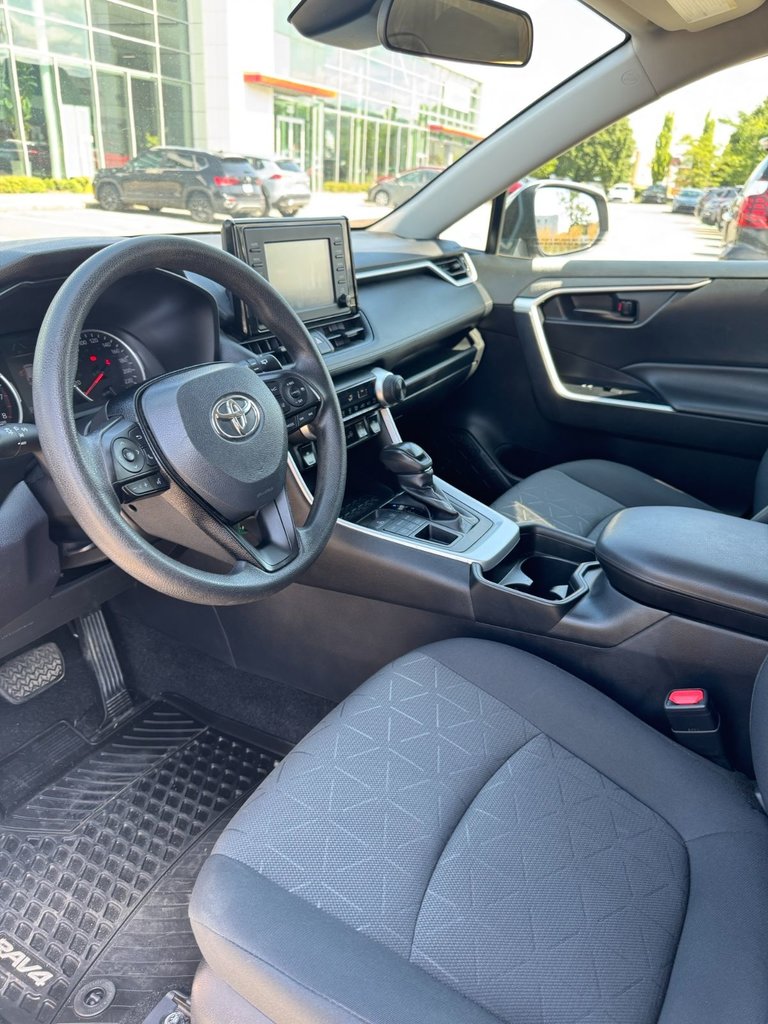 2021 Toyota RAV4 LE AWD