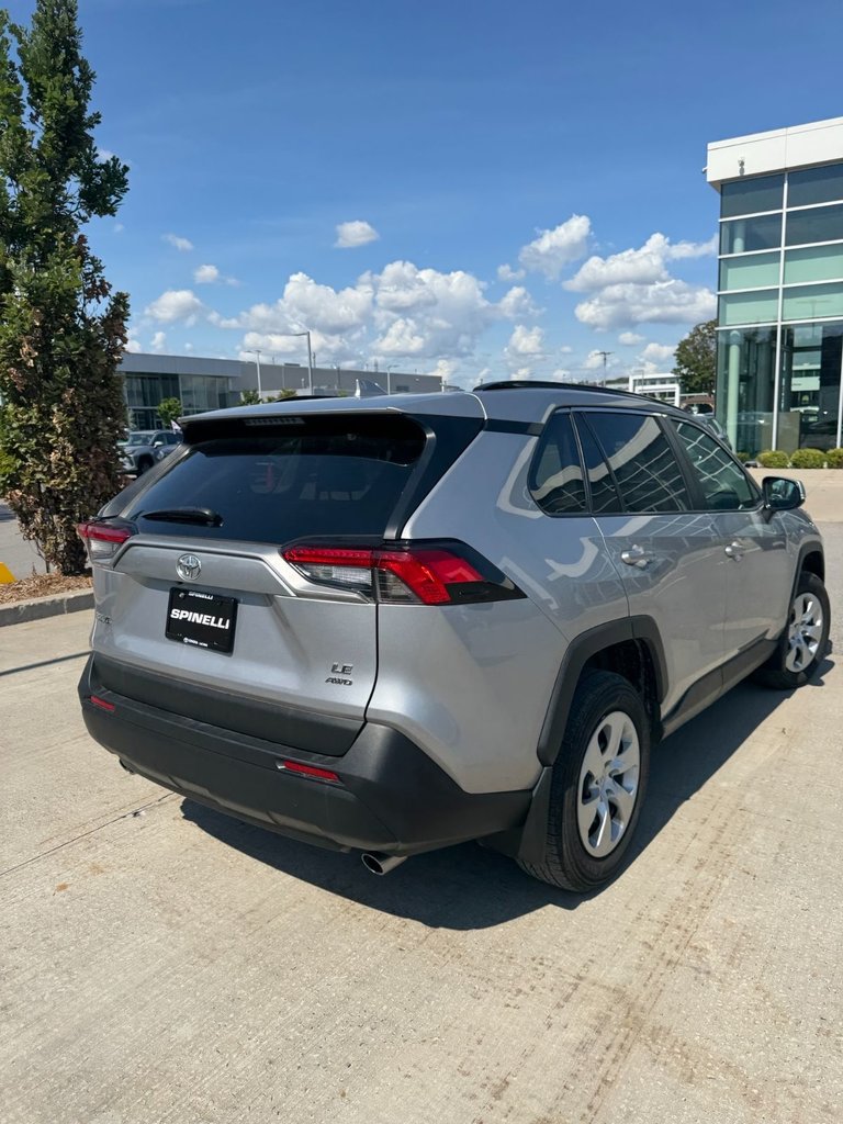 2021 Toyota RAV4 LE AWD
