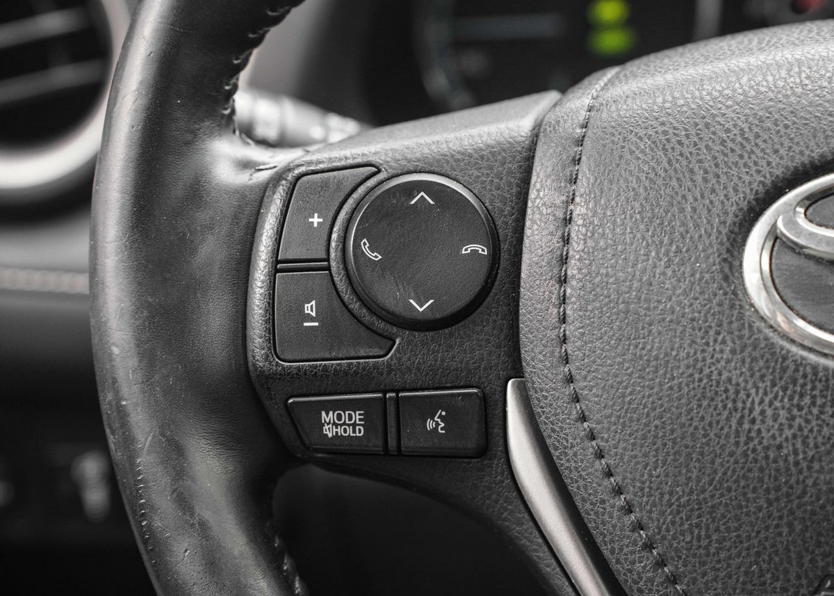 2016 Toyota RAV4 **Hybrid Limited**