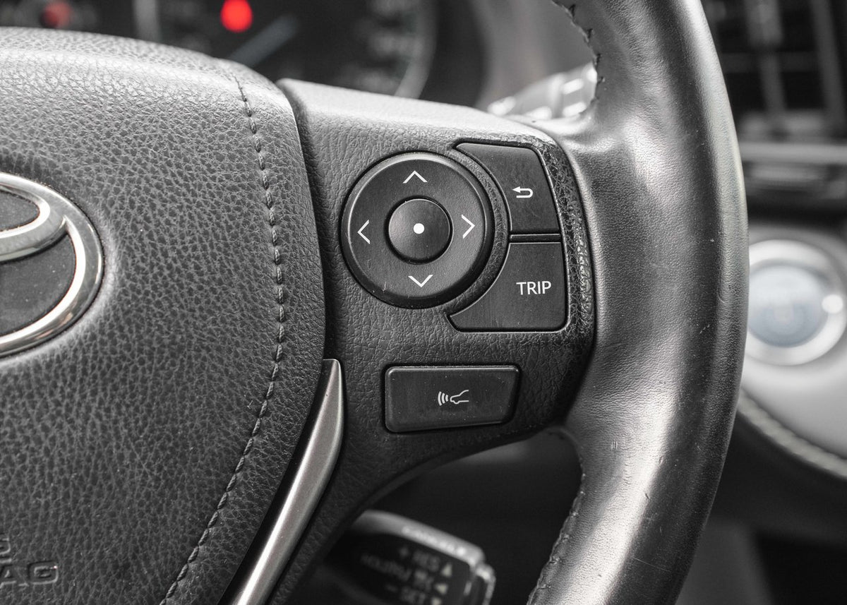 2016 Toyota RAV4 **Hybrid Limited**