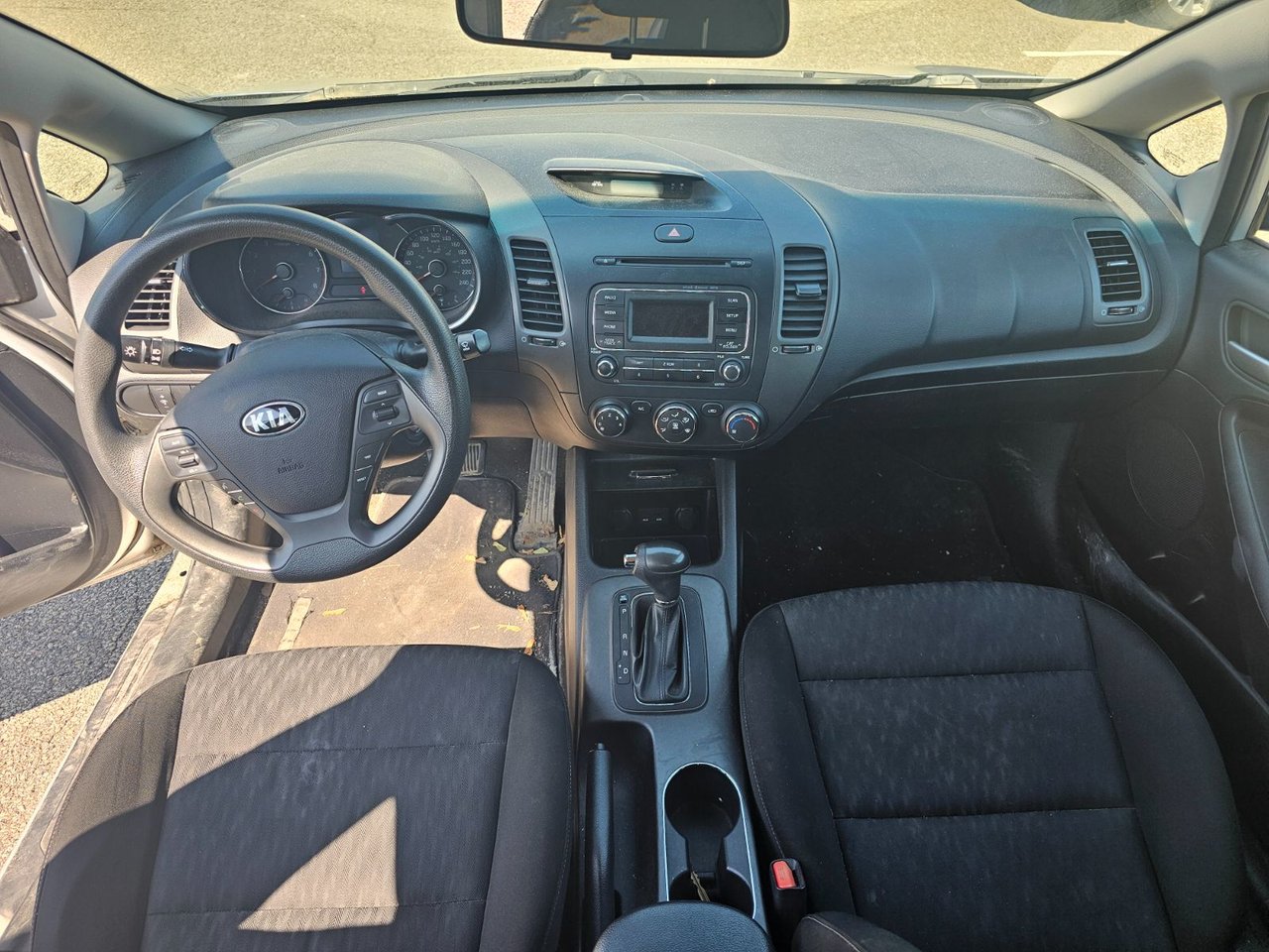 2015 Kia Forte LX AUTOMATIQUE; A/C GRP ELECTRIQUE BLUETOOTH