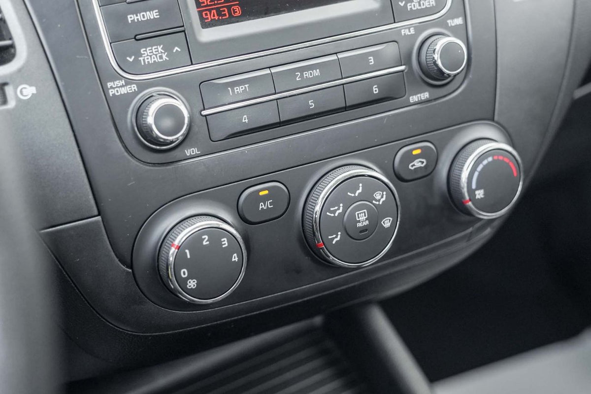 2015 Kia Forte LX AUTOMATIQUE; A/C GRP ELECTRIQUE BLUETOOTH