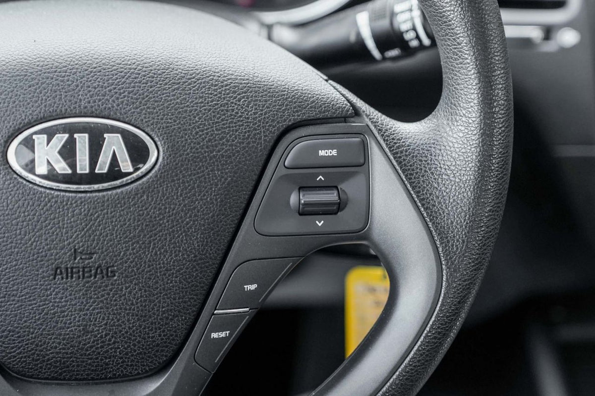 2015 Kia Forte LX AUTOMATIQUE; A/C GRP ELECTRIQUE BLUETOOTH