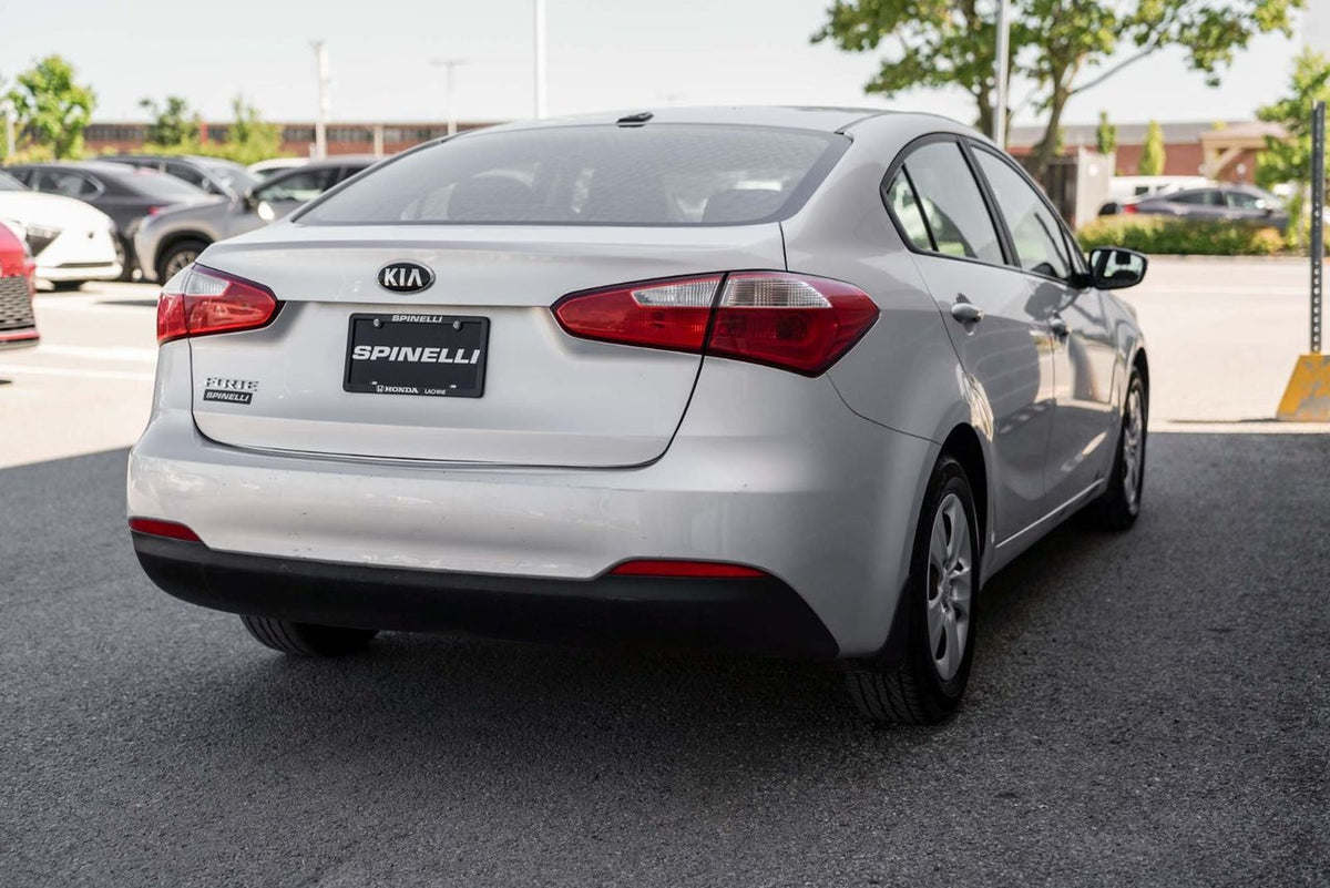 2015 Kia Forte LX AUTOMATIQUE; A/C GRP ELECTRIQUE BLUETOOTH