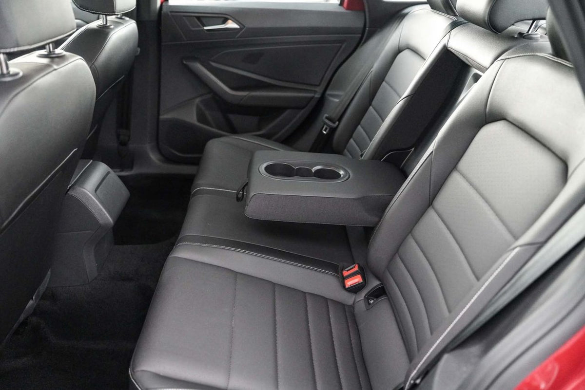 2024 Volkswagen Jetta COMFORTLINE/ SPORT PACK/