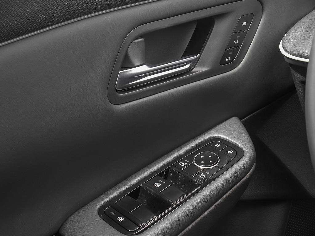 2026 Nissan Leaf Platinum+