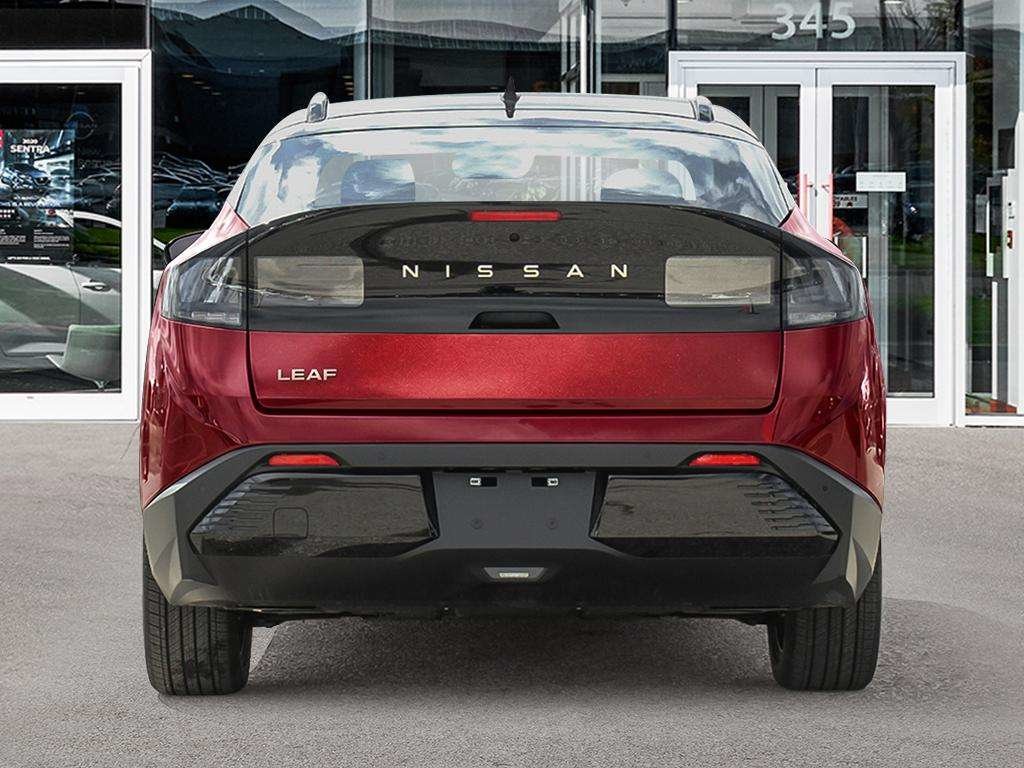 2026 Nissan Leaf Platinum+