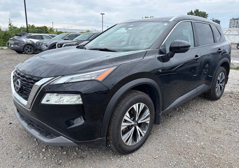 2023 Nissan Rogue SV Moonroof