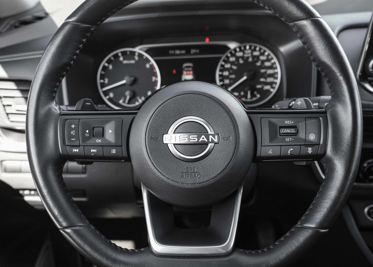 2023 Nissan Rogue SV Moonroof