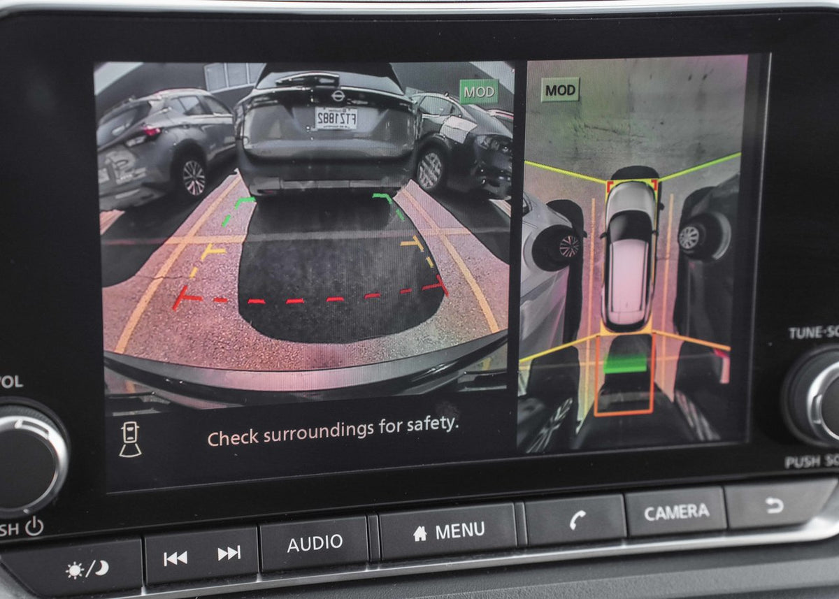 2023 Nissan Rogue SV Moonroof