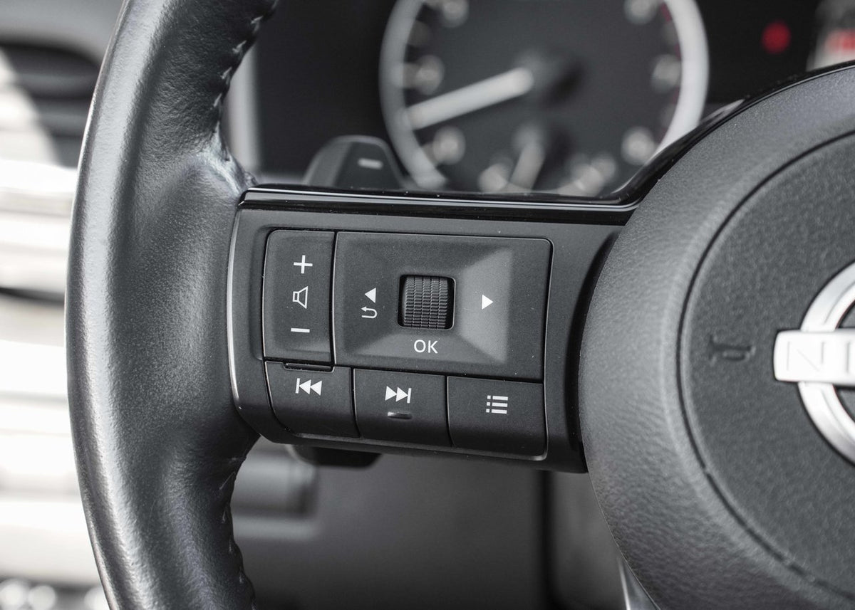 2023 Nissan Rogue SV Moonroof