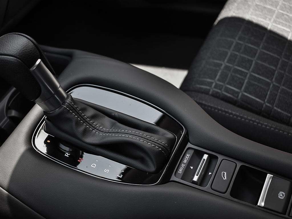 2027 Honda HR-V LX 2WD