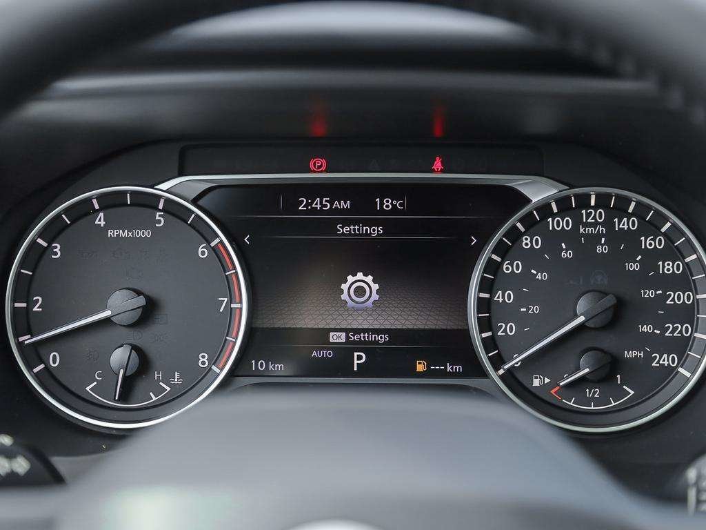 2026 Nissan Rogue AWD SV Moonroof