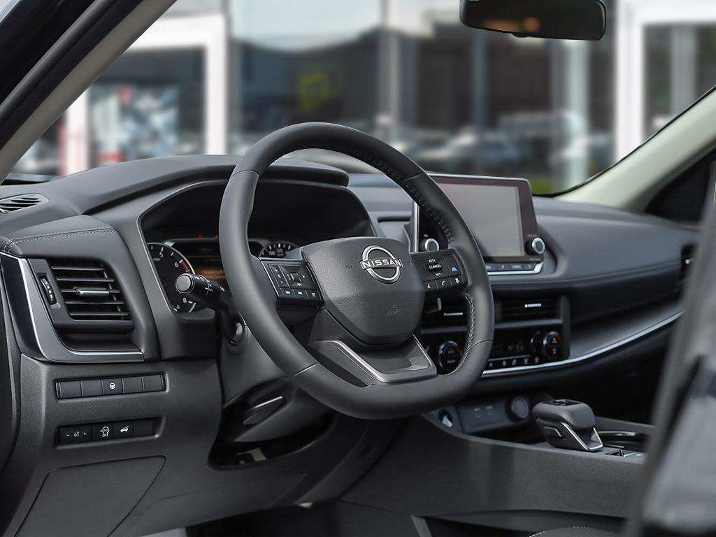 2026 Nissan Rogue AWD SV Moonroof