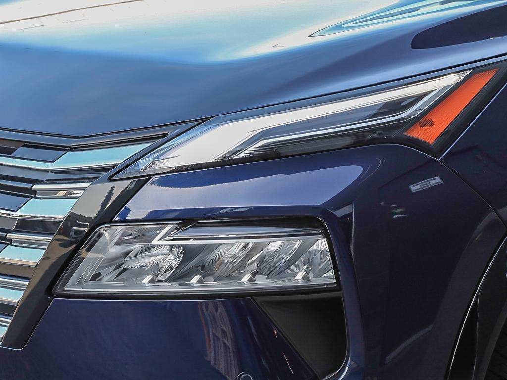 2026 Nissan Rogue AWD Platinum
