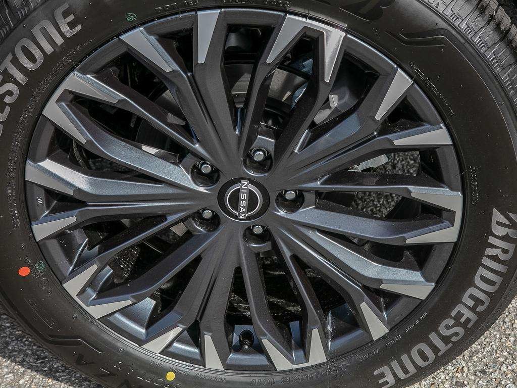 2026 Nissan Rogue AWD Platinum
