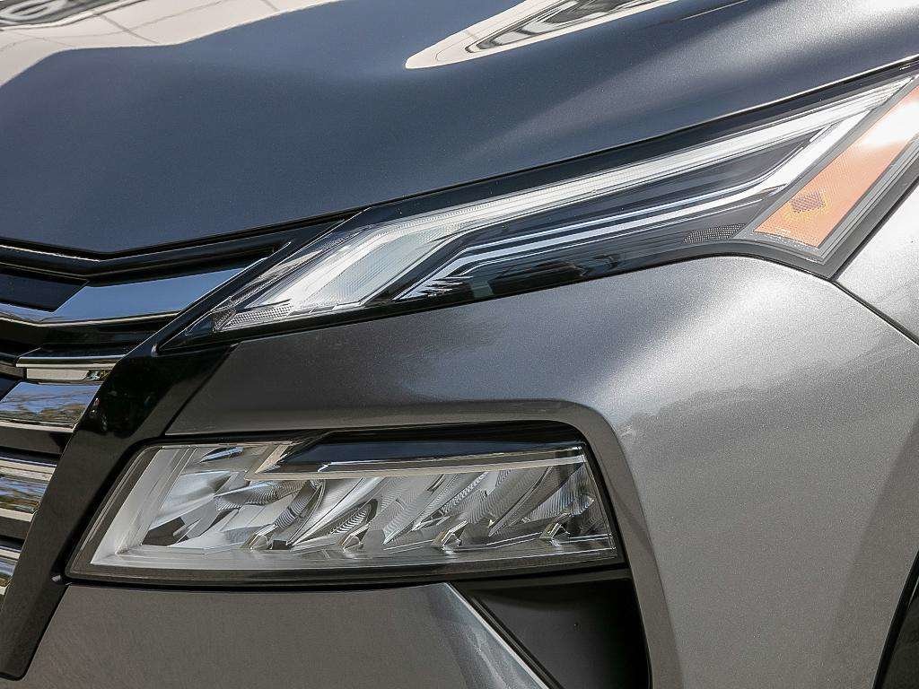 2026 Nissan Rogue AWD Platinum