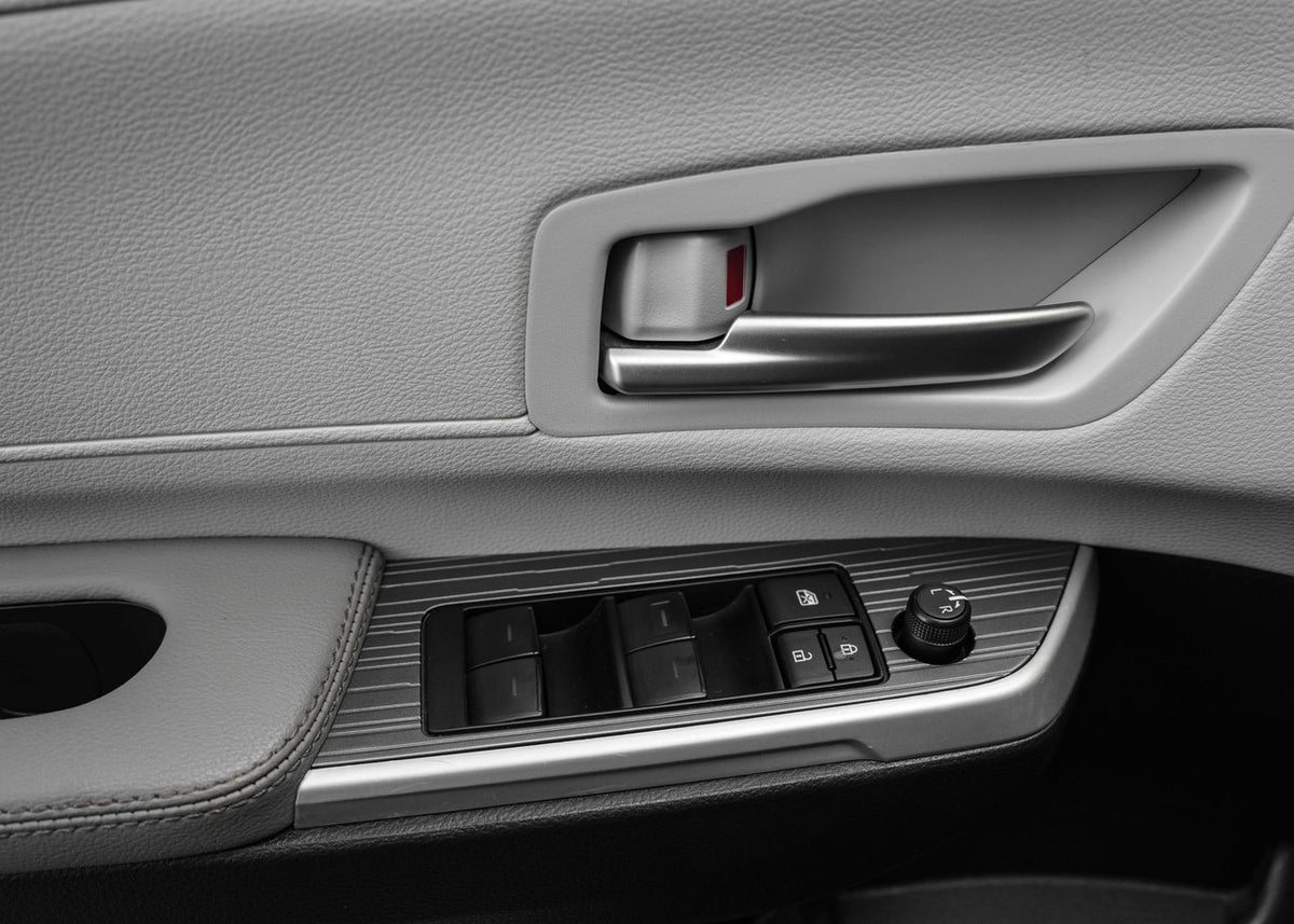 2025 Toyota Sienna XLE HYBRID