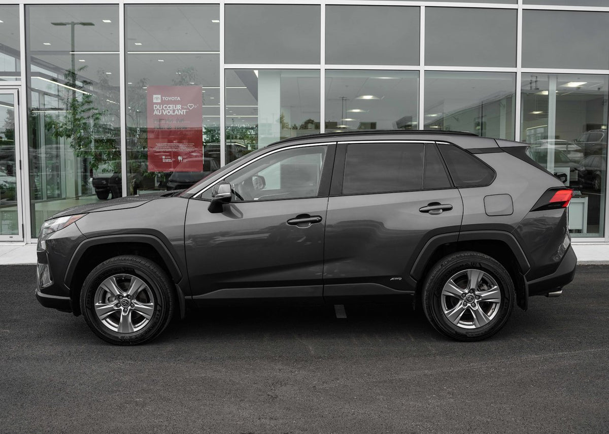 2023 Toyota RAV4 Hybrid XLE