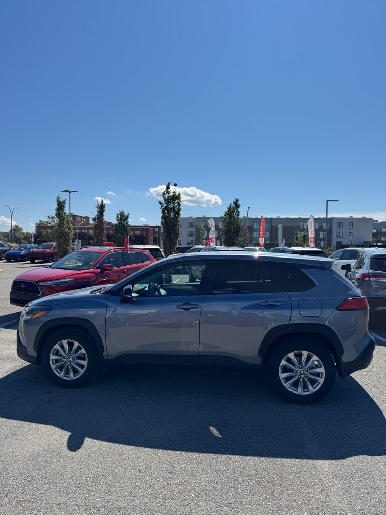 2025 Toyota Corolla Cross LE AWD
