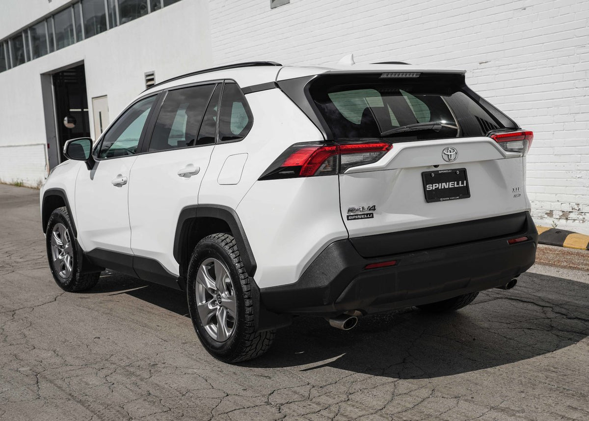 2022 Toyota RAV4 XLE AWD