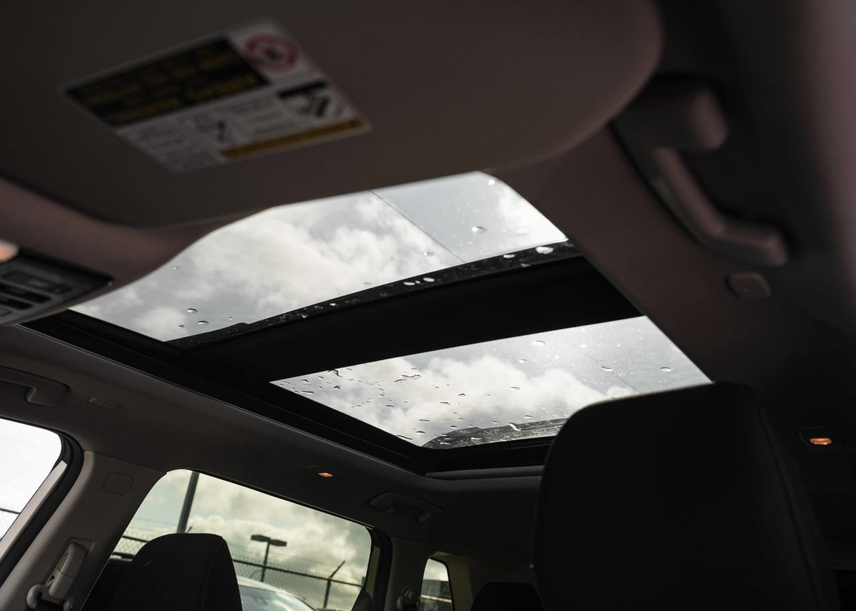 2023 Nissan Rogue SV Moonroof
