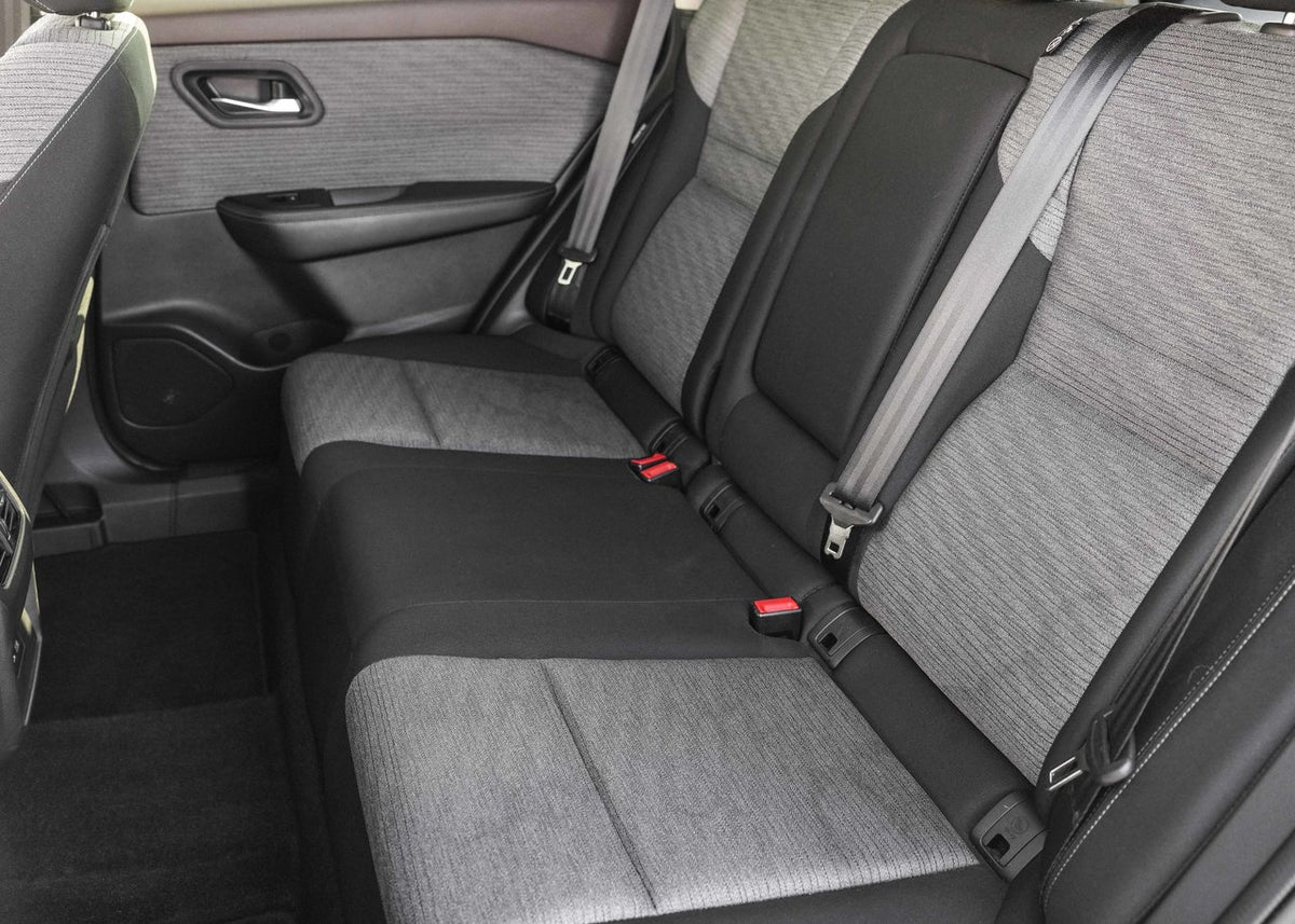 2023 Nissan Rogue SV Moonroof