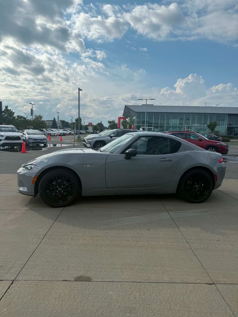 2024 Mazda MX-5 RF GS-P RWD