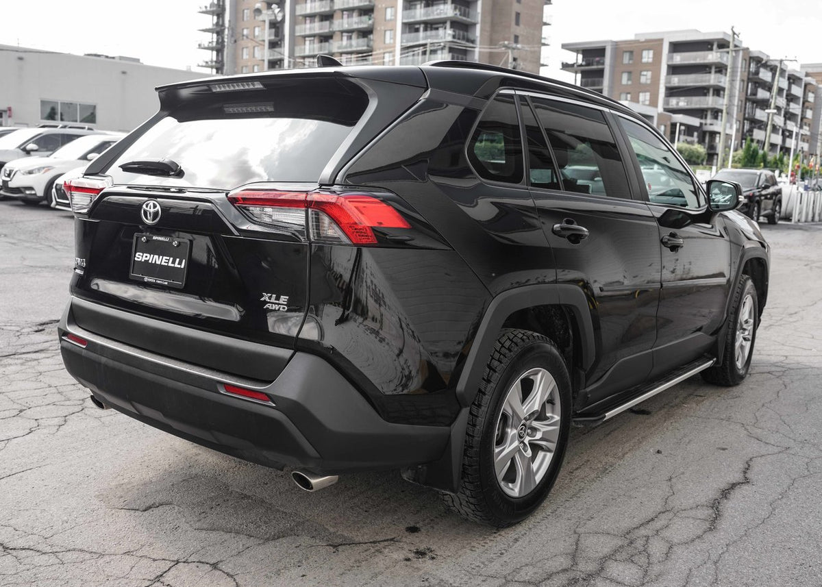 2024 Toyota RAV4 XLE AWD