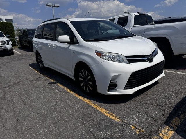 2018 Toyota Sienna LE AWD