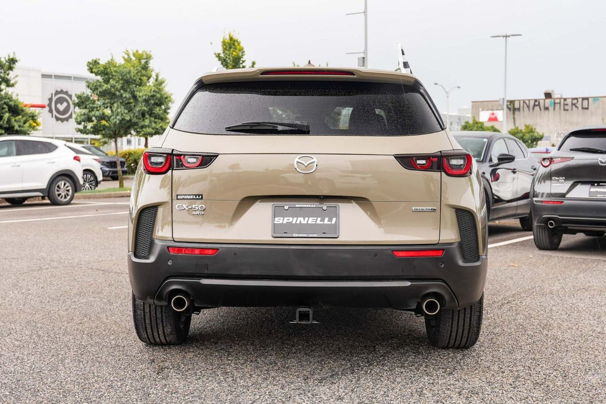 2024 Mazda CX-50 GT