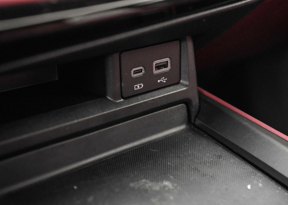 2025 Lexus NX 350h 350h PREMIUM HYBRIDE CUIR ROUGE TOIT CARPLAY