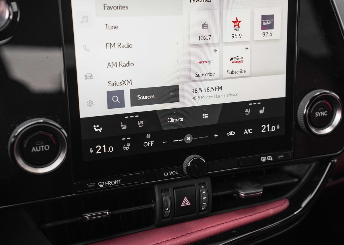 2025 Lexus NX 350h 350h PREMIUM HYBRIDE CUIR ROUGE TOIT CARPLAY