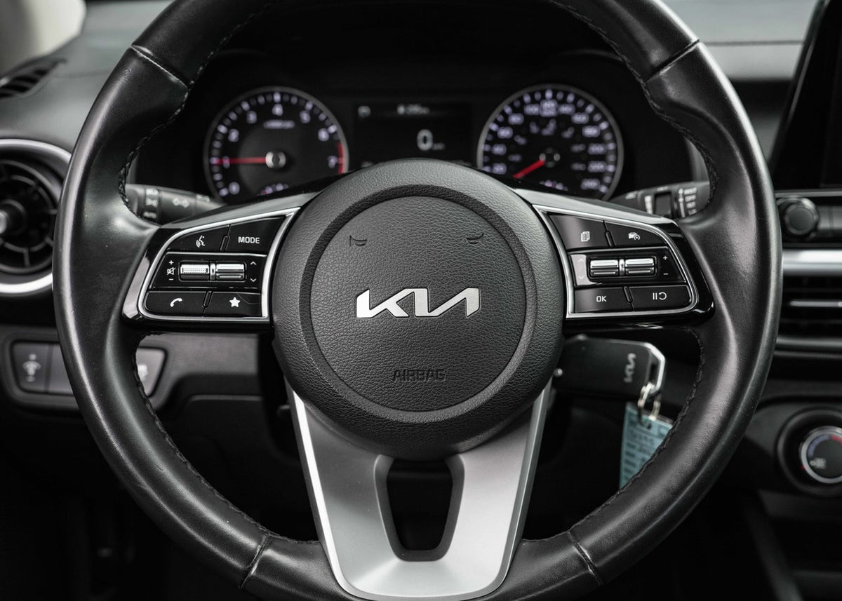 2023 Kia Forte LX