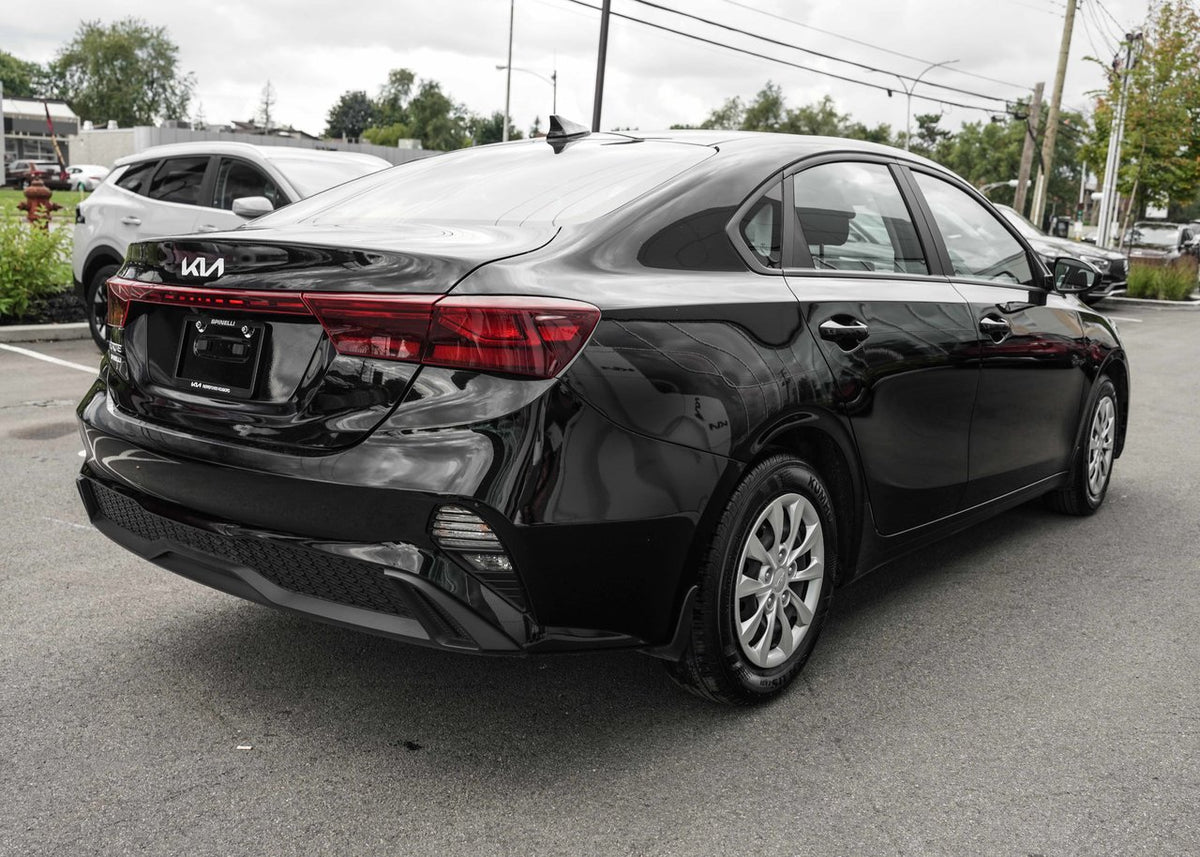 2023 Kia Forte LX