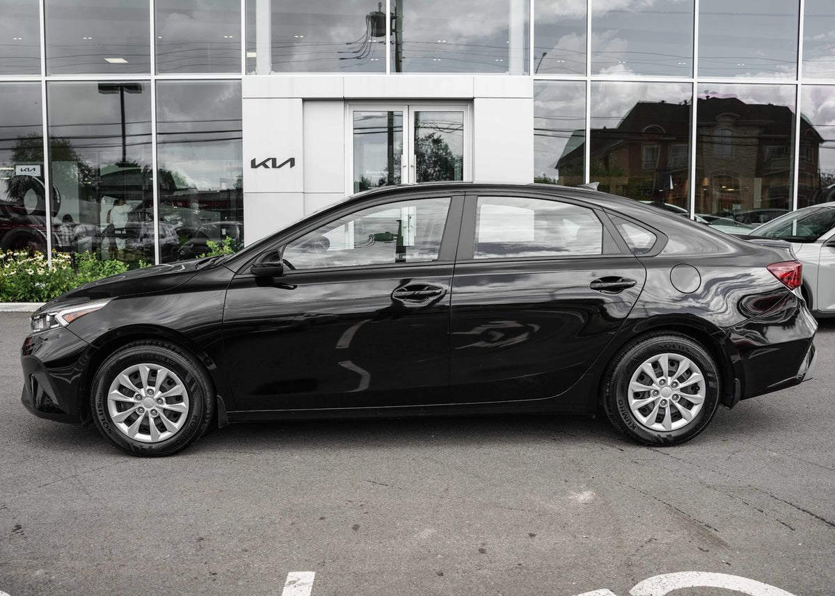 2023 Kia Forte LX
