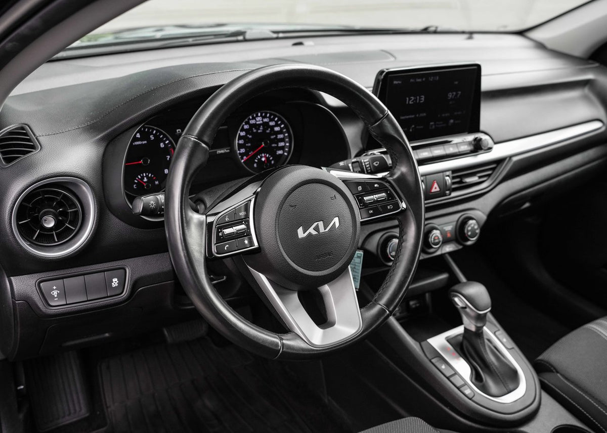2023 Kia Forte LX